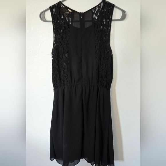 Hypr Black Dress Size Small - Picture 2 of 8